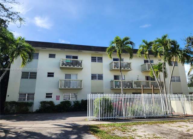 Property at 770 NE 128th St #102, North Miami, FL 33161, 1 bed, 1 bath