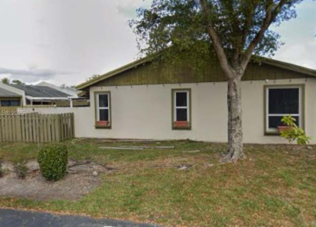 Property at 12261 SW 118th Ter, Miami, FL 33186, 3 beds, 2 baths