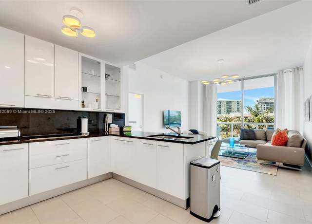 Property at 6799 Collins Ave #312, Miami Beach, FL 33141, 2 beds, 2 baths