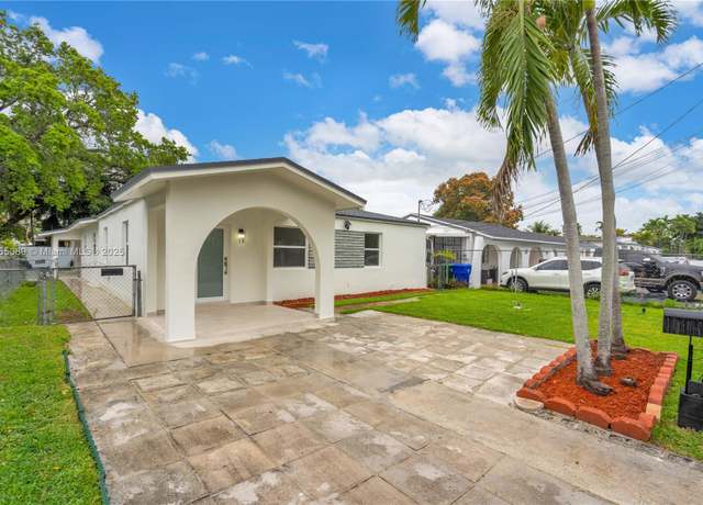Property at 35 SW 65th Ave, Miami, FL 33144, 6 beds, 4 baths