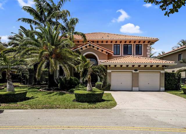 Property at 7567 SW 189th St, Cutler Bay, FL 33157, 5 beds, 4 baths