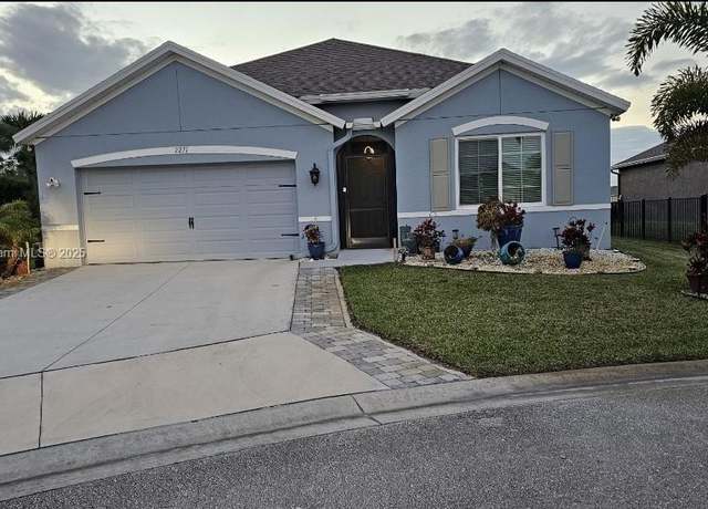 Property at 2271 SW Arlington Dr SW, Vero Beach, FL 32968, 4 beds, 2 baths