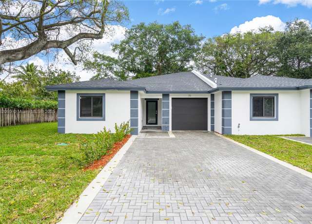 Property at 71-73 NE 163 St, Miami, FL 33162, 12 beds, 8 baths