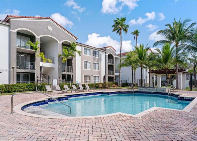Property at 6851 SW 44th St #109, Miami, FL 33155, 2 beds, 2 baths