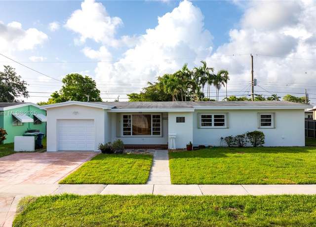 Property at 9351 SW 53rd St, Miami, FL 33165, 3 beds, 2 baths