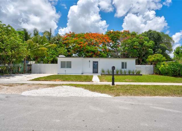 Property at 15459 Hayes Ln, Homestead, FL 33033, 3 beds, 2 baths