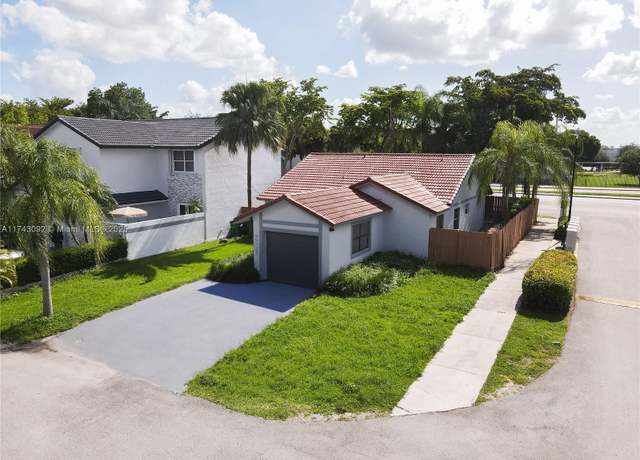 Property at 9502 SW 151st Ct, Miami, FL 33196, 3 beds, 2 baths