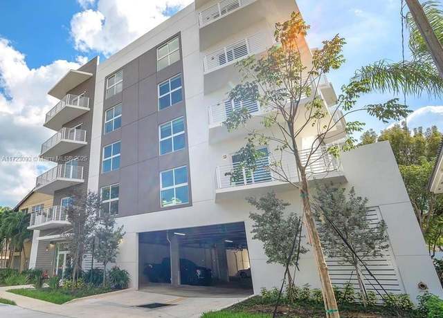 Property at 1938 Jackson St #301, Hollywood, FL 33020, 1 bed, 1 bath