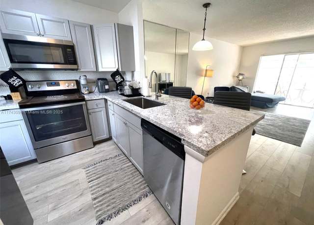 Property at 5102 NW 36th St #611, Lauderdale Lakes, FL 33319, 2 beds, 2 baths