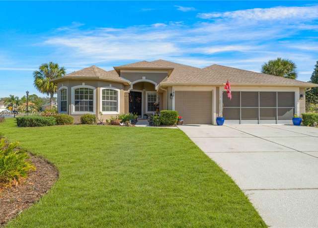 Property at 182 Dahoon Ct, Spring Hill, FL 34609, 4 beds, 3.5 baths