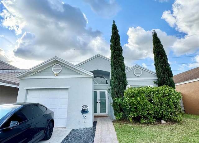 Property at 14626 SW 128th Ct Rd, Miami, FL 33186, 3 beds, 2 baths