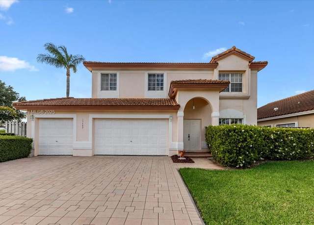 Property at 15489 SW 150th St, Miami, FL 33196, 4 beds, 2.5 baths