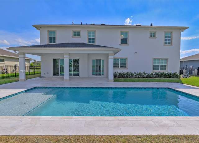 Property at 757 Hookline Cir, Loxahatchee, FL 33470, 5 beds, 4.5 baths