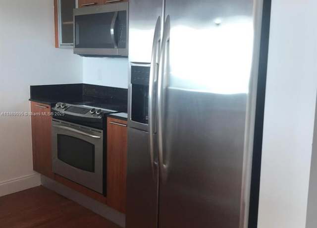 Property at 1800 N Bayshore Dr #3910, Miami, FL 33132, 2 beds, 2 baths