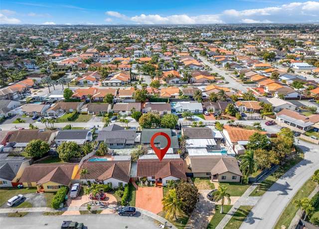 Property at 2840 SW 132nd Ct, Miami, FL 33175, 3 beds, 2 baths