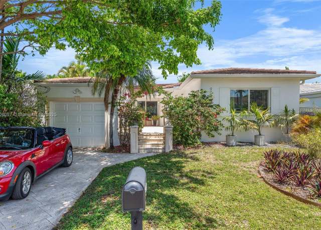 Property at 9057 Emerson Ave, Surfside, FL 33154, 3 beds, 2 baths