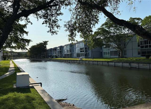 Property at 8360 Sands Point Blvd Unit G209, Tamarac, FL 33321, 2 beds, 2 baths
