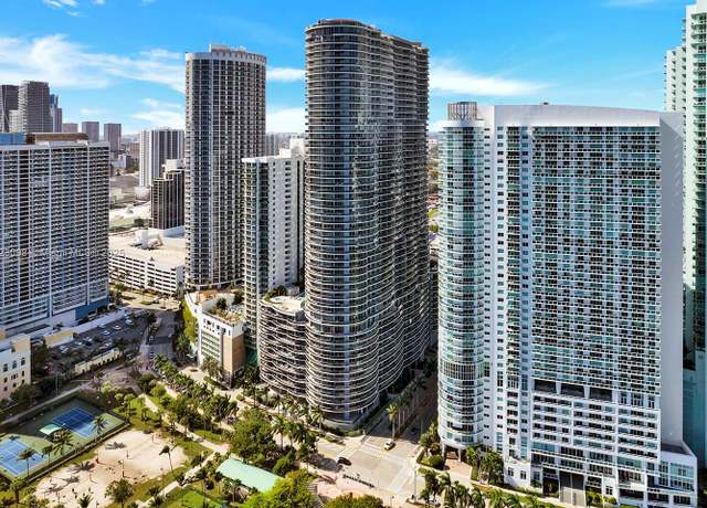 Property at 488 NE 18th St #3105, Miami, FL 33132, 1 bed, 1.5 baths