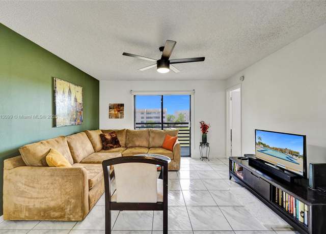 Property at 2748 NW 104th Ave #308, Sunrise, FL 33322, 2 beds, 2 baths