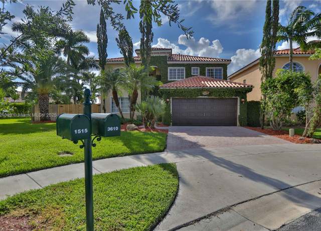 Property at 3610 NE 15th Dr, Homestead, FL 33033, 4 beds, 3 baths
