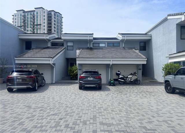 Property at 324 Poinciana Dr #906, Sunny Isles Beach, FL 33160, 3 beds, 2.5 baths