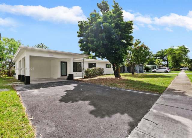 Property at 1136 Tennessee Ave, Fort Lauderdale, FL 33312, 3 beds, 2 baths