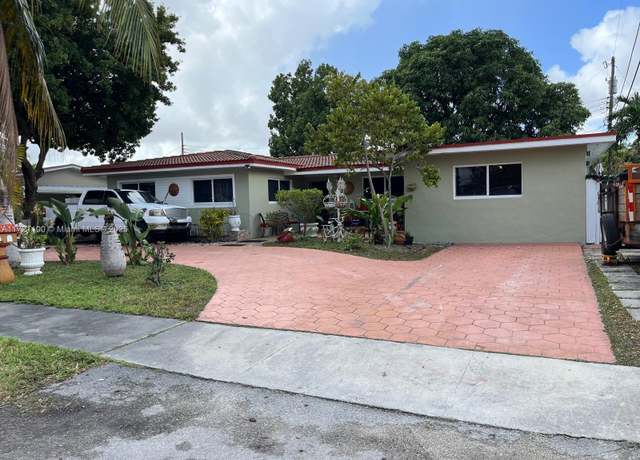 Property at 6760 W 6th Ct, Hialeah, FL 33012, 4 beds, 2 baths