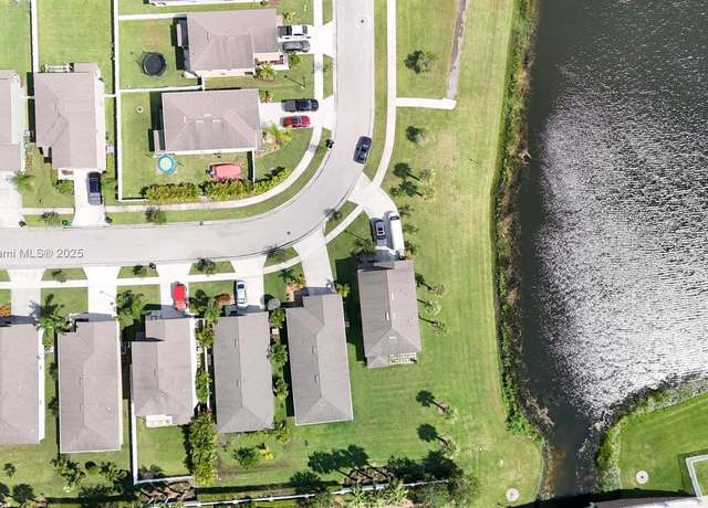 Property at 11380 SW Patterson St, Port St. Lucie, FL 34987, 3 beds, 2 baths