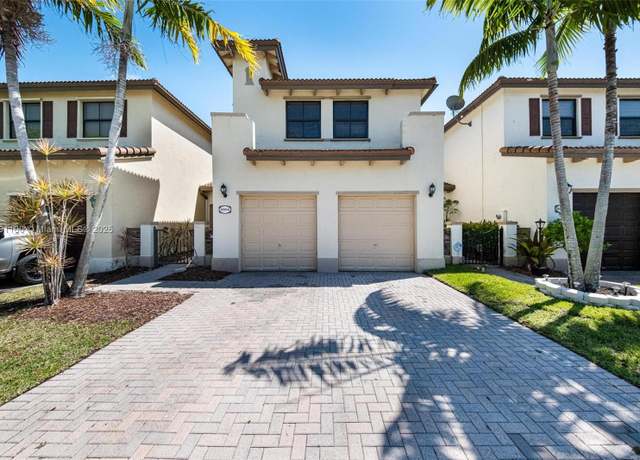 Property at 8904 SW 229th St, Cutler Bay, FL 33190, 4 beds, 2.5 baths