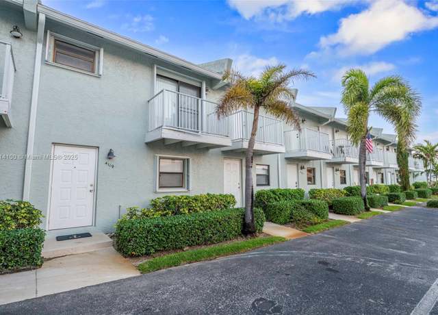 Property at 4119 NE 21st Ter, Lighthouse Point, FL 33064, 2 beds, 2.5 baths
