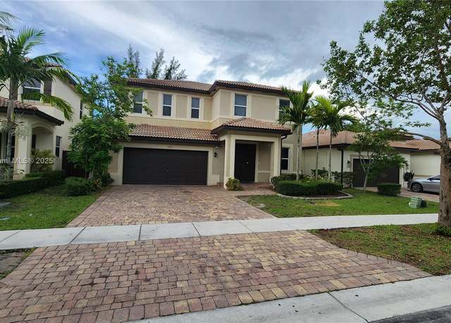 Property at 2190 SE 2nd St, Homestead, FL 33033, 6 beds, 4 baths