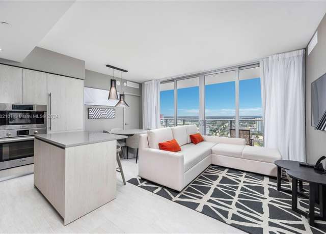 Property at 4010 S Ocean Dr Unit R2804, Hollywood, FL 33019, 3 beds, 2 baths