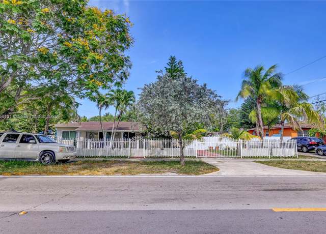 Property at 11385 NW 12th Ave, Miami, FL 33168, 4 beds, 4 baths
