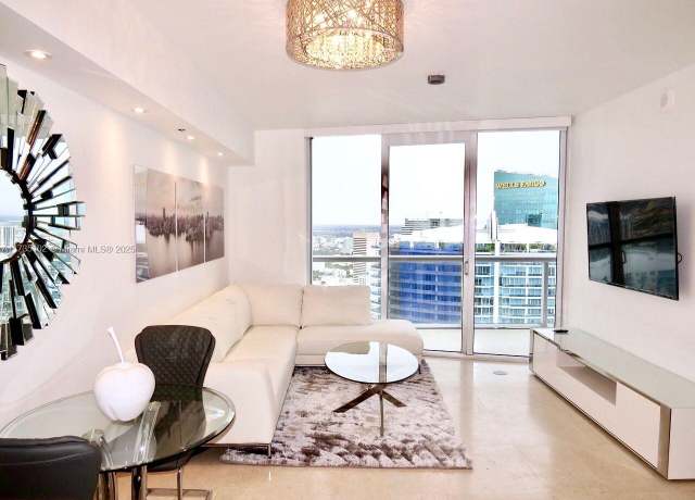 Property at 465 Brickell Ave #5704, Miami, FL 33131, 1 bed, 1 bath