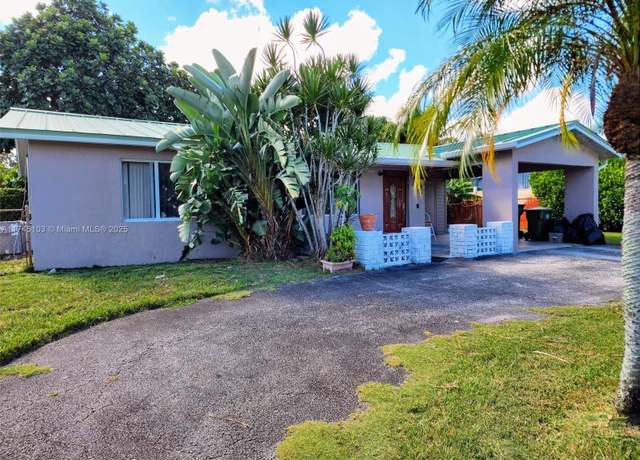 Property at 2633 NW 9th Ln, Wilton Manors, FL 33311, 3 beds, 2 baths