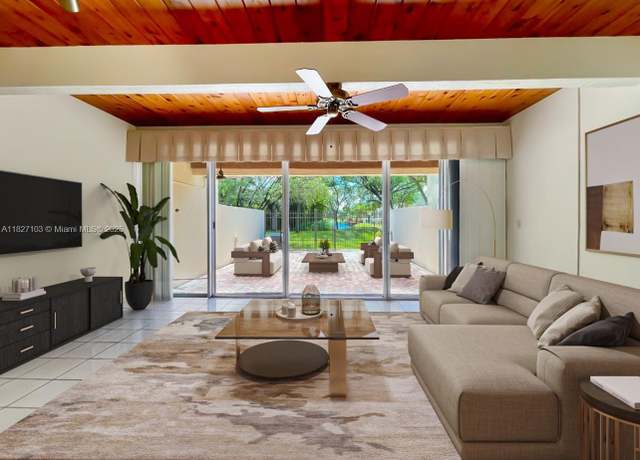 Property at 7909 SW 105th Ave, Miami, FL 33173, 3 beds, 2.5 baths