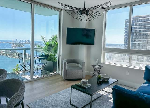 Property at 1900 N Bayshore Dr #4503, Miami, FL 33132, 1 bed, 1 bath