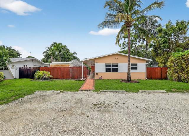 Property at 920 SW 30th St, Fort Lauderdale, FL 33315, 5 beds, 6 baths