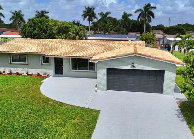 Property at 2070 NW 84th Ter, Pembroke Pines, FL 33024, 3 beds, 2 baths