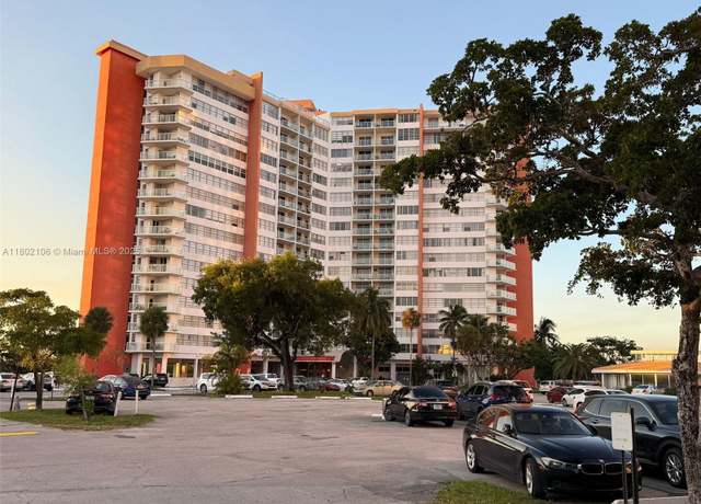 Property at 1301 NE Miami Gardens Dr Unit 1025W, Miami, FL 33179, 2 beds, 2 baths