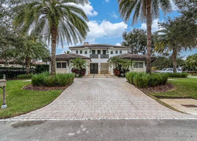 Property at 9402 SW 83rd Ave, Miami, FL 33156, 6 beds, 5.5 baths