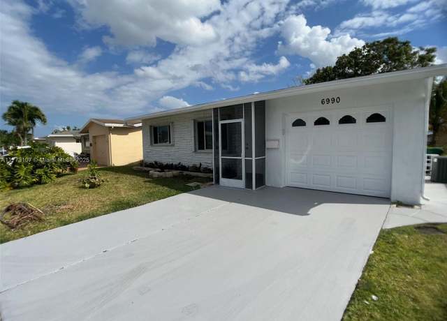 Property at 6990 NW 17th St, Margate, FL 33063, 2 beds, 1 bath