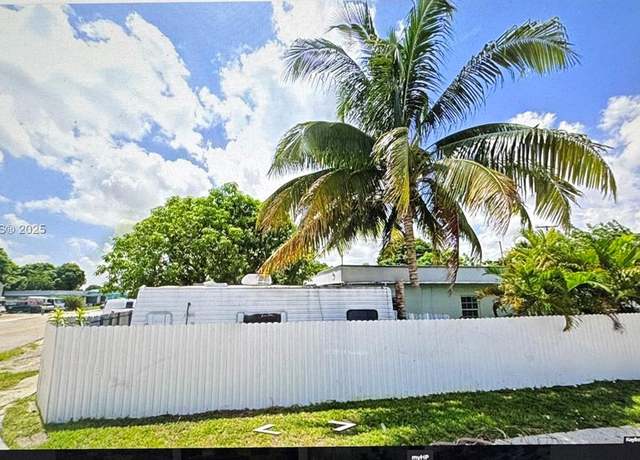 Property at Undisclosed address, Hialeah, FL 33013, 5 beds, 5 baths