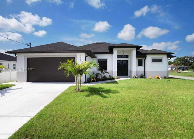 Property at 2517 44th St SW, Lehigh Acres, FL 33976, 4 beds, 2 baths