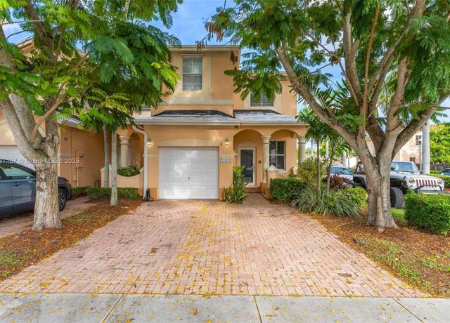 Property at 12504 SW 124th Path, Miami, FL 33186, 3 beds, 2.5 baths
