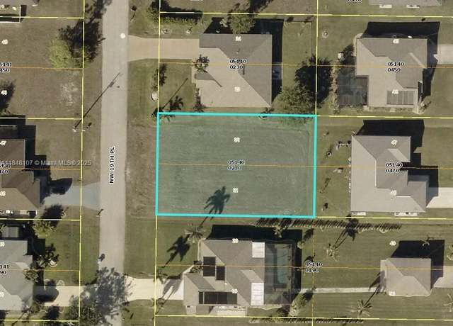 Property at 2529 NW 19 Pl, Cape Coral, FL 33933