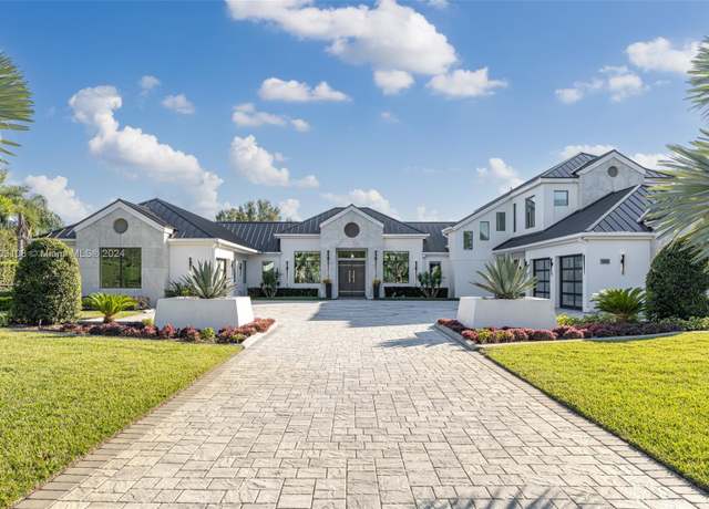 Property at 1410 Shadow Meadow Ln, Deland, FL 32724, 4 beds, 5 baths