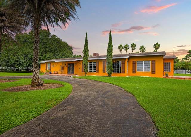Property at 16255 SW 216th St, Miami, FL 33170, 5 beds, 4 baths
