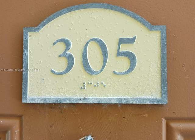 Property at 7630 Westwood Dr #305, Tamarac, FL 33321, 1 bed, 1 bath
