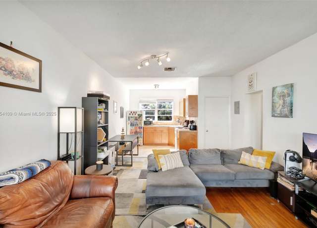 Property at 6881 Bay Dr #3, Miami Beach, FL 33141, 1 bed, 1 bath